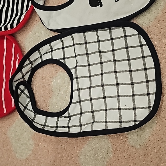 F Little Treasure Baby Bib Set, 4 pieces black red Perfect Gentleman N W/o tags - Picture 3 of 8